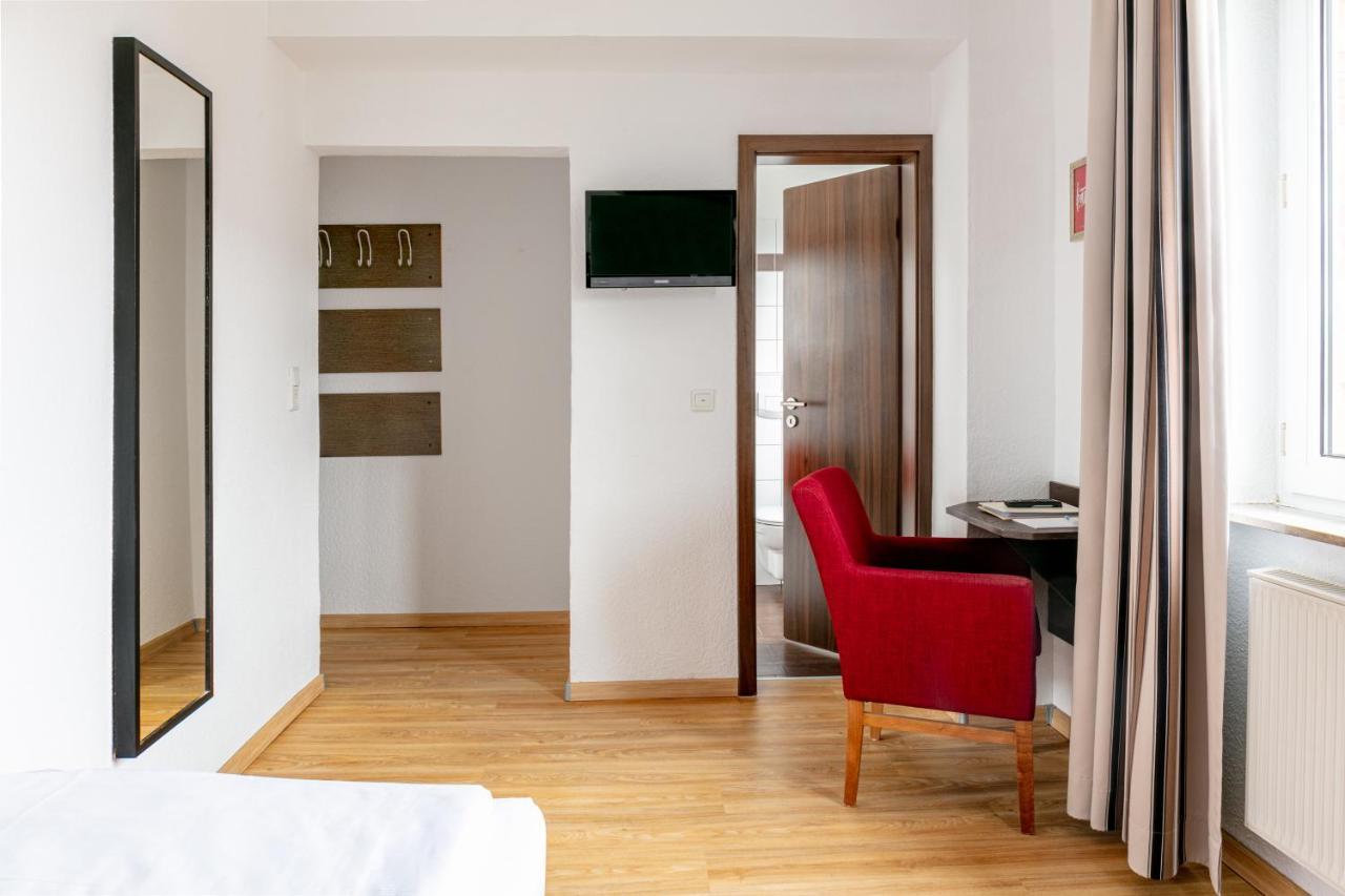 Hotel Bethanien ランゲオーク エクステリア 写真